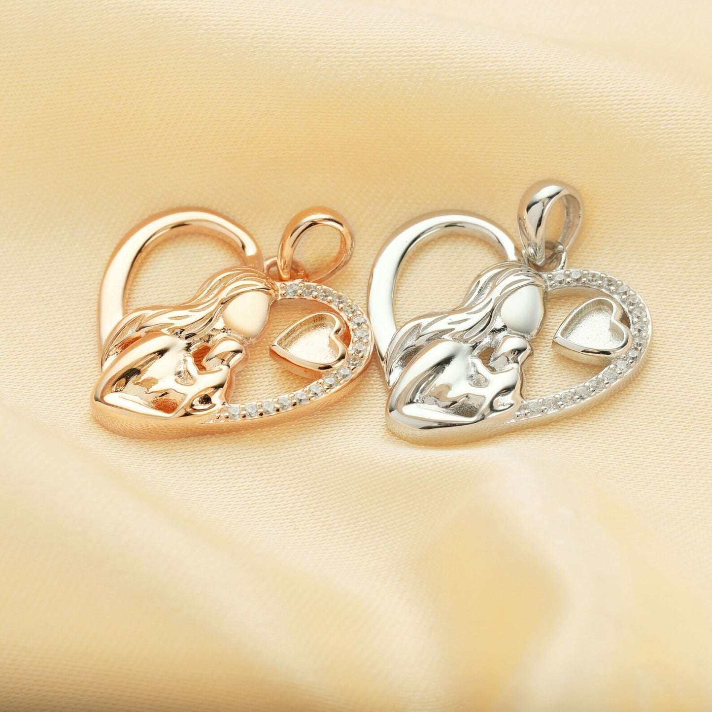 Mom & Baby Charm