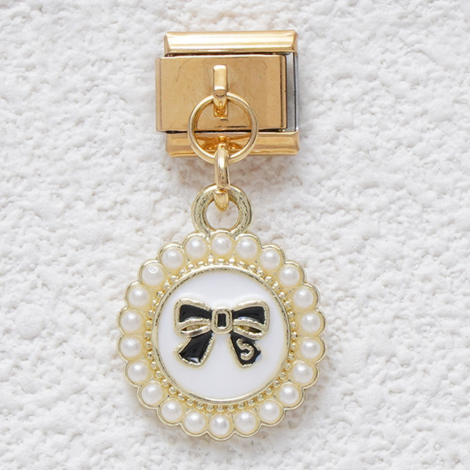 Bow Pearls Dangle