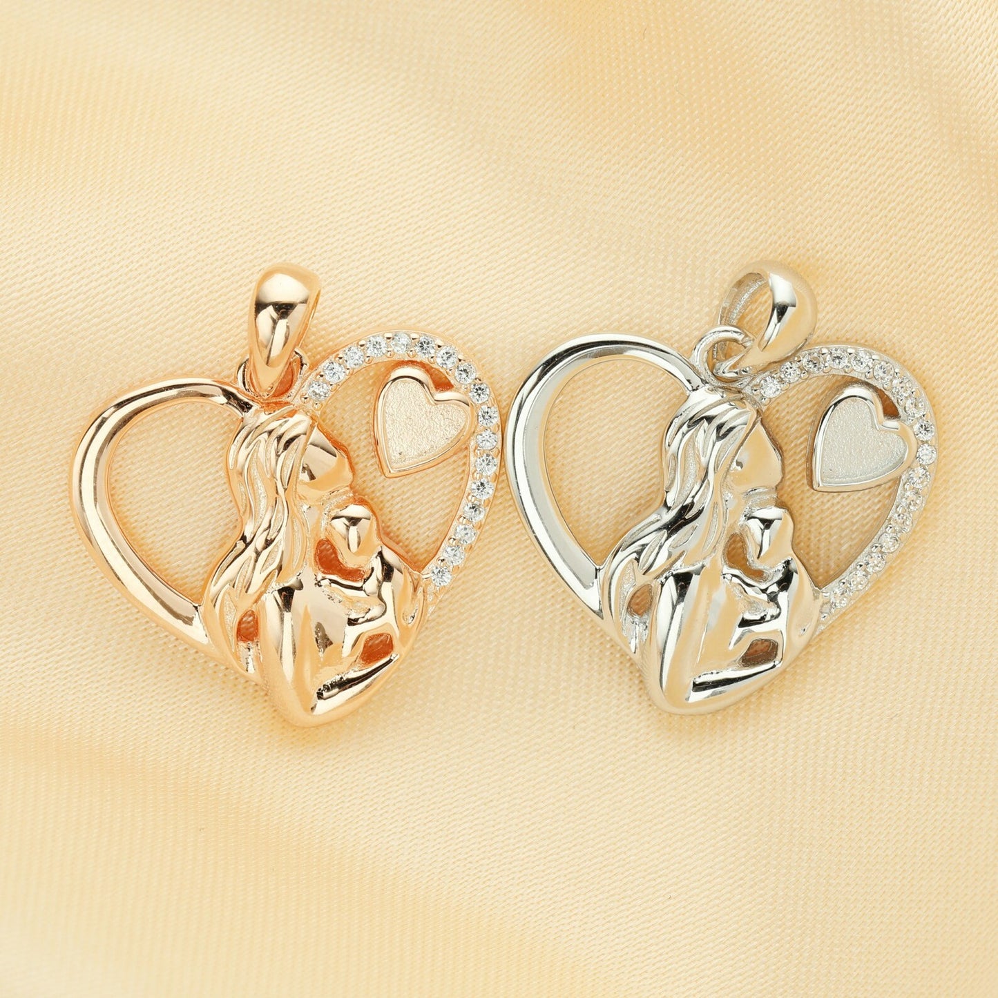 Mom & Baby Charm
